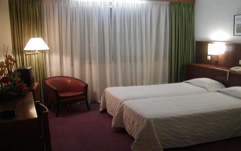 Luso Brasileiro Hotel Povoa de Varzim Bagian luar foto